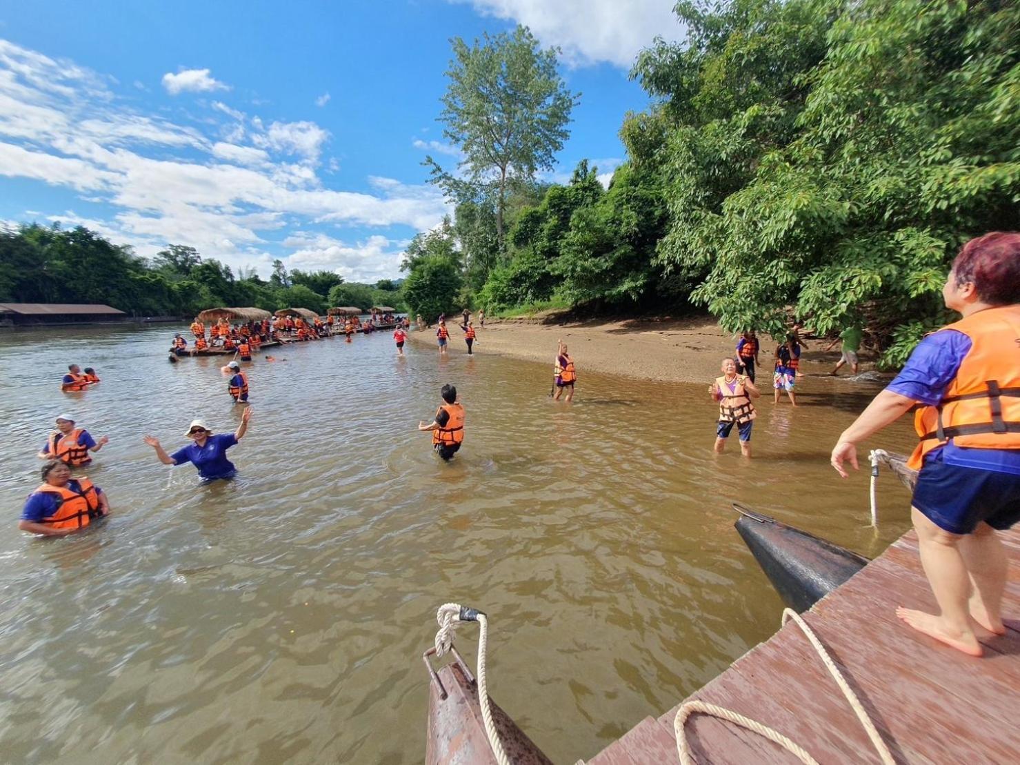 Star Hill River Kwai Resort Ban Kaeng Raboet Екстериор снимка